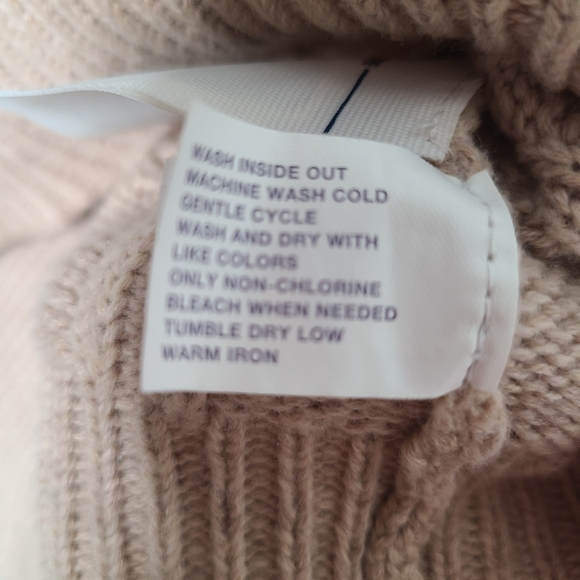 Gap Tan Low Cut Cowl Neck Sweater Size XS - Picture 8 of 9